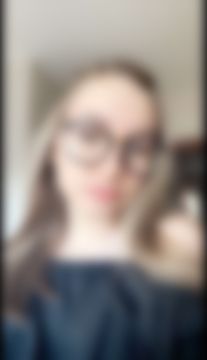 Cynthia bis, Airdrie, Alberta